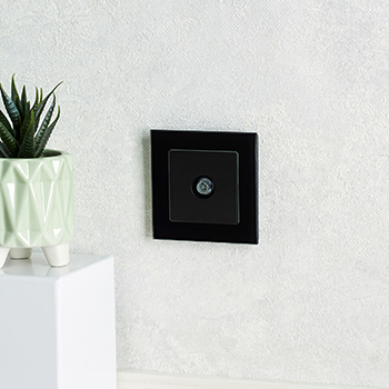 электроустановочные изделия IEK Brite - пример установки