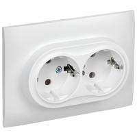 Сканди арктический белый  розетка скрытая 2-мест заземление IP20 